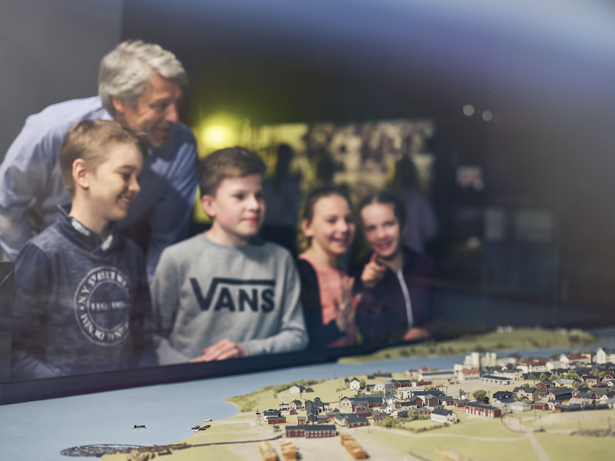 Klikkaa Kouluille-sivulle.